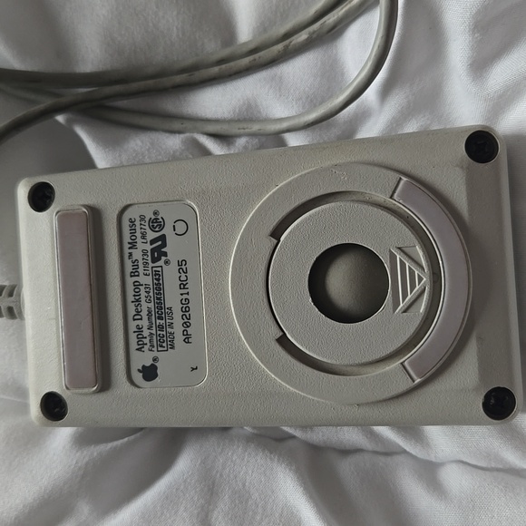 COPY 🇺🇦 Apple Desktop Bus Mouse - Picture 6 of 6